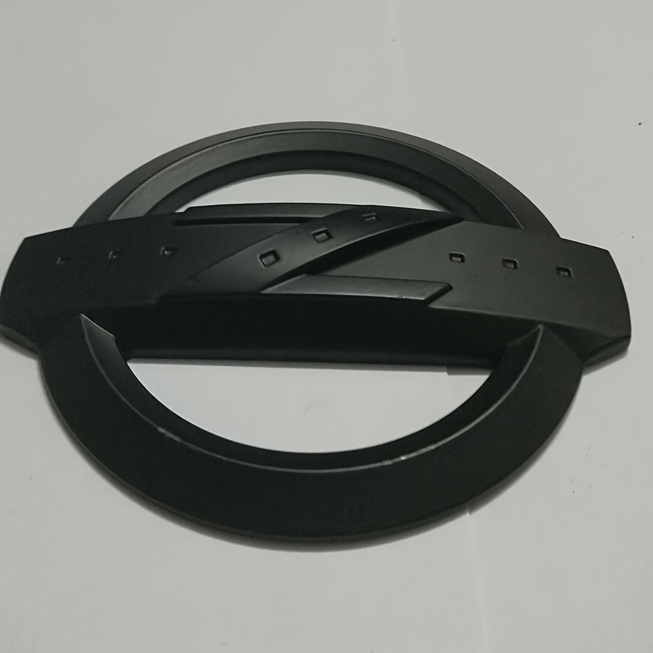 Badge métallique pour voiture, compatible Nissan, décoration capot moteur noire