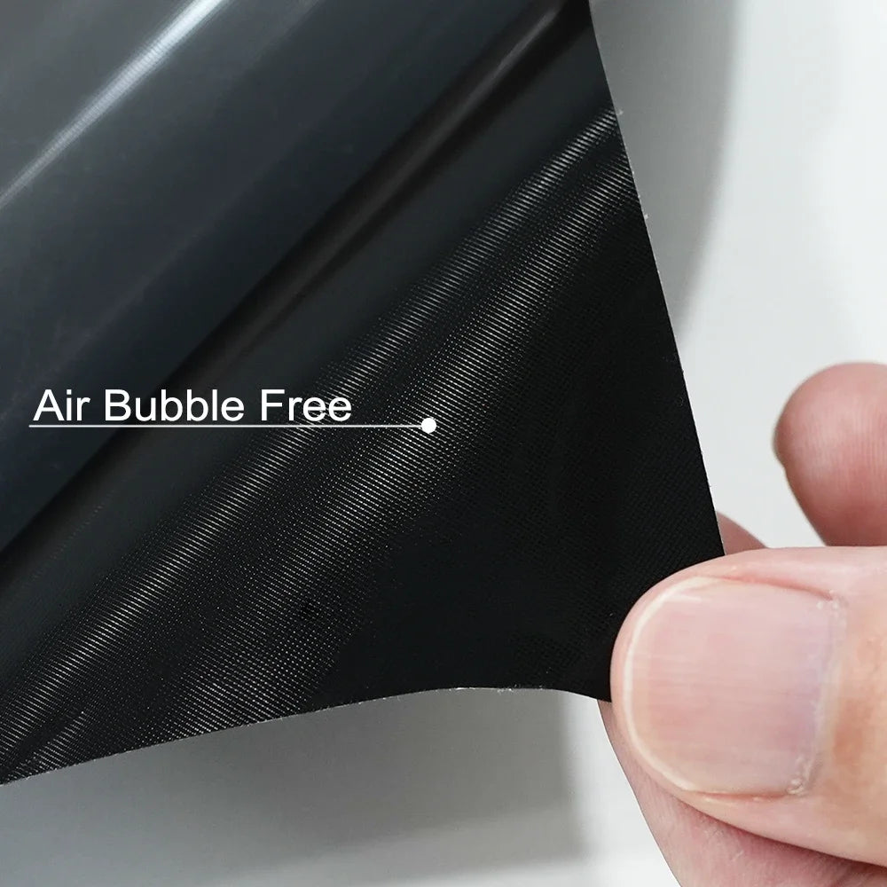 Film adhésif vinyle noir mat pour voiture