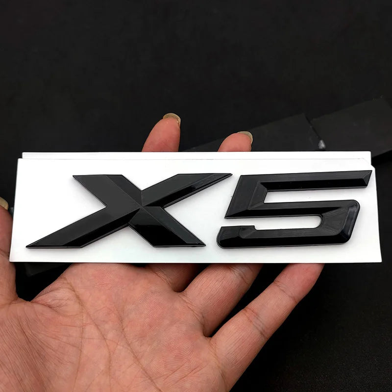 Logo Arrière BMW X5 Noir Mat 3D