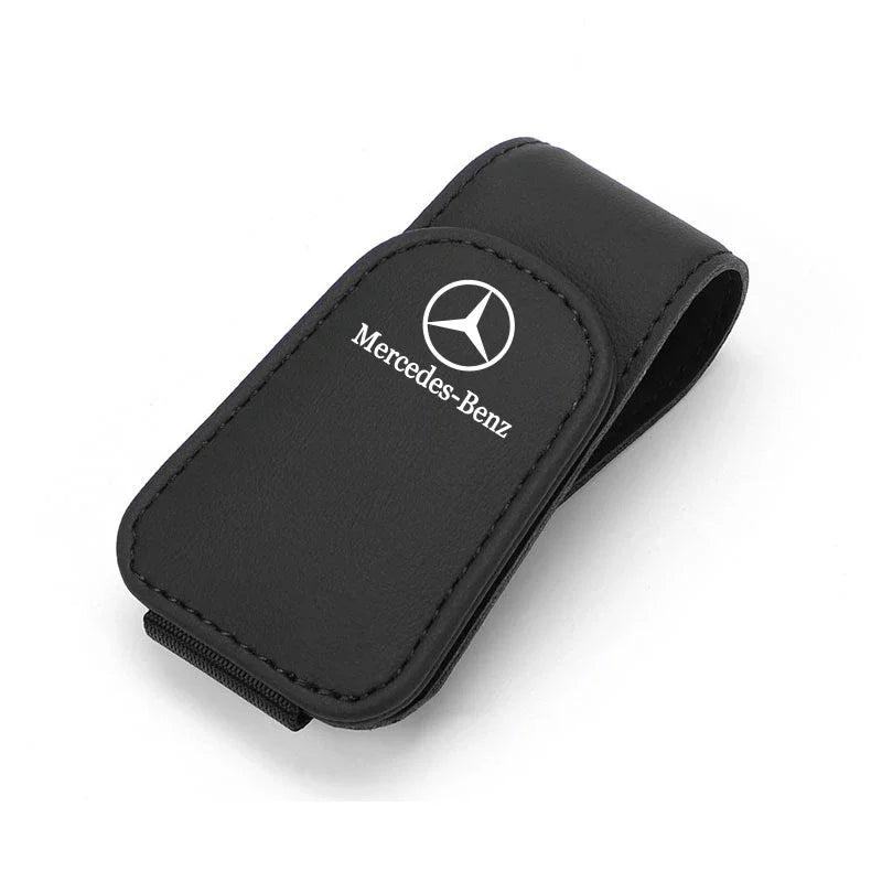 Clip pare-soleil pour lunettes et cartes