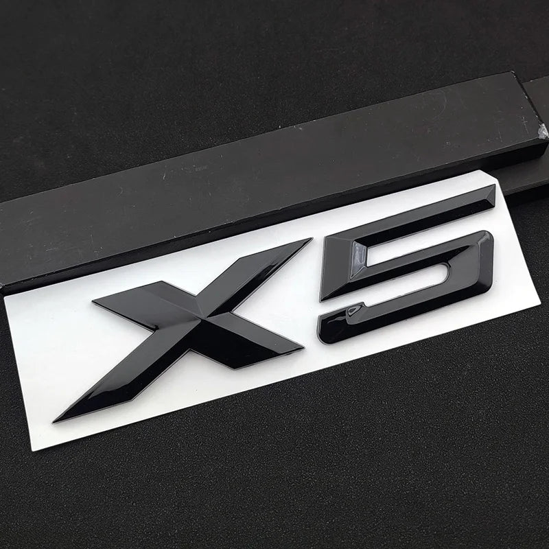 Logo Arrière BMW X5 Noir Mat 3D