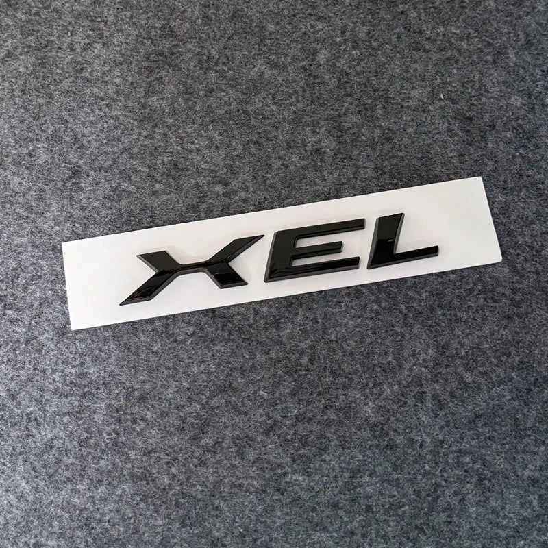 Insigne adhésif lettres de coffre Jaguar