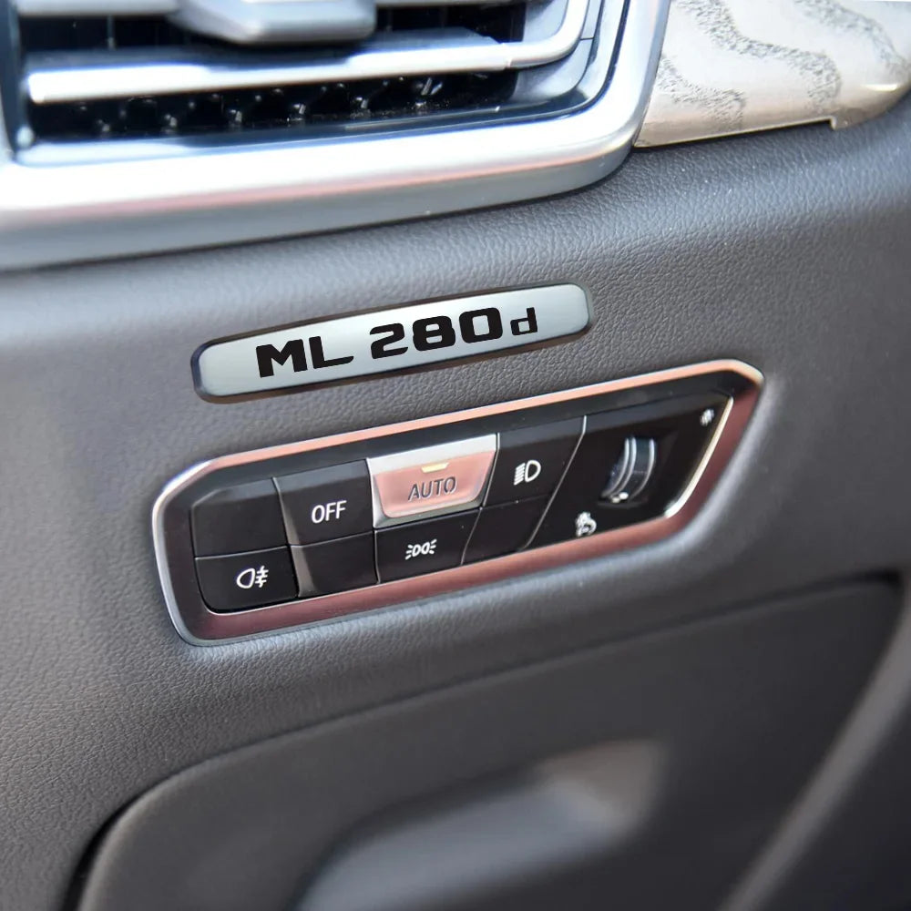 Emblème métallique autocollant pour siège Mercedes-Benz