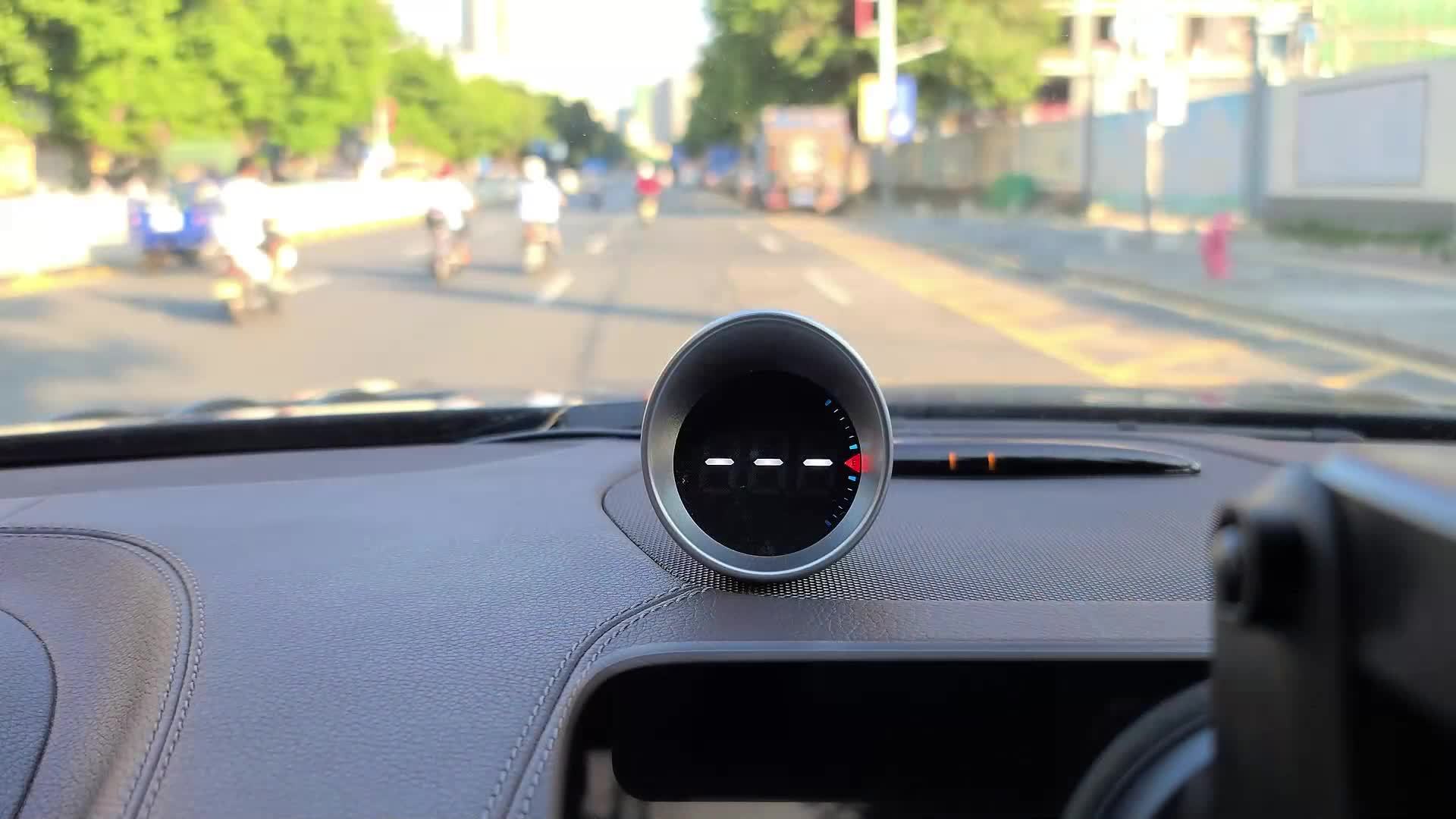 Affichage tête haute (HUD) universel pour voiture – GPS,